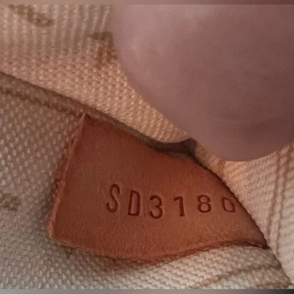 Louis Vuitton Damier Azur Neverfull MM - Picture 10 of 10